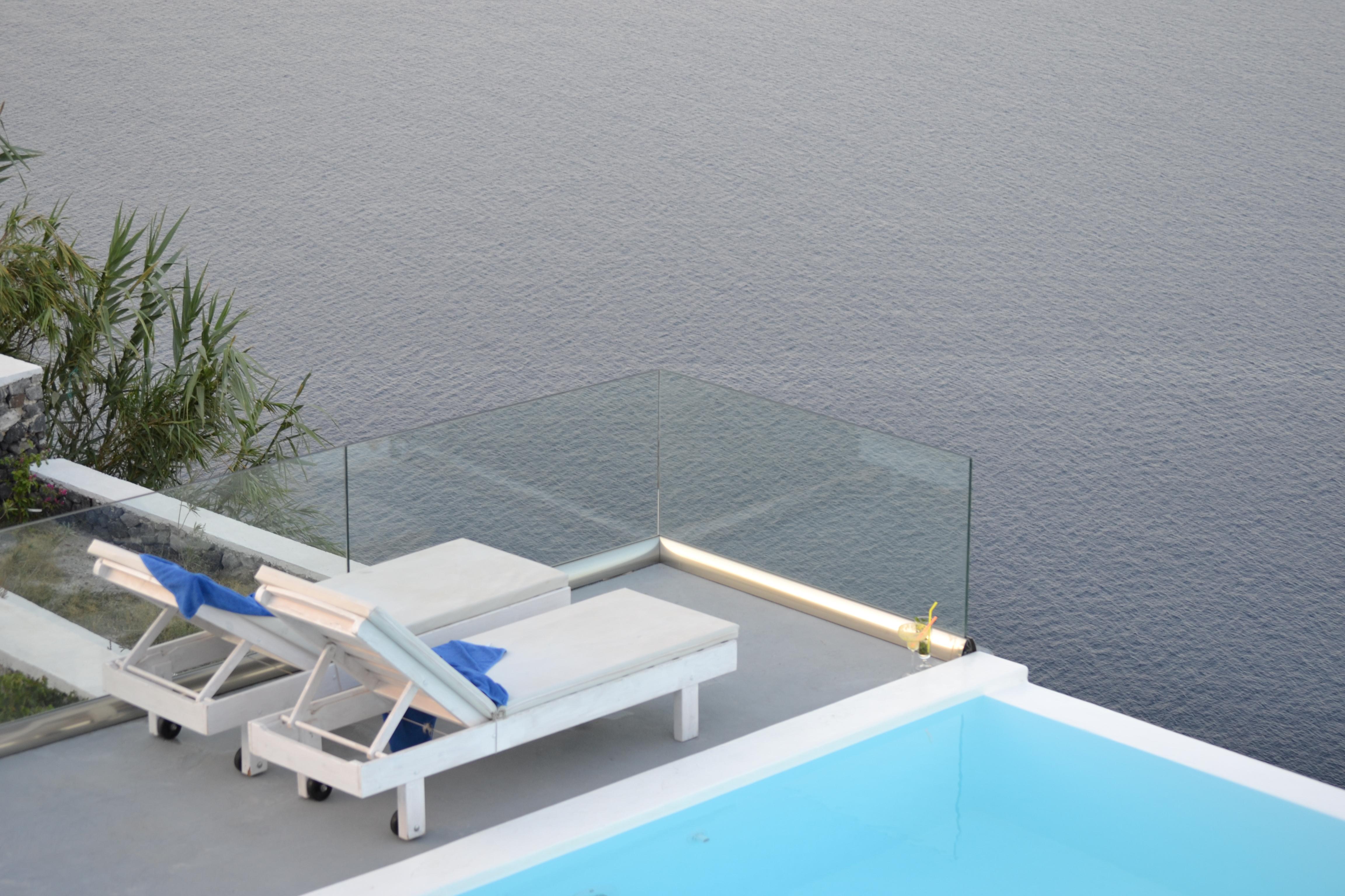 Maison Des Lys - Luxury Suites Akrotírion Zewnętrze zdjęcie