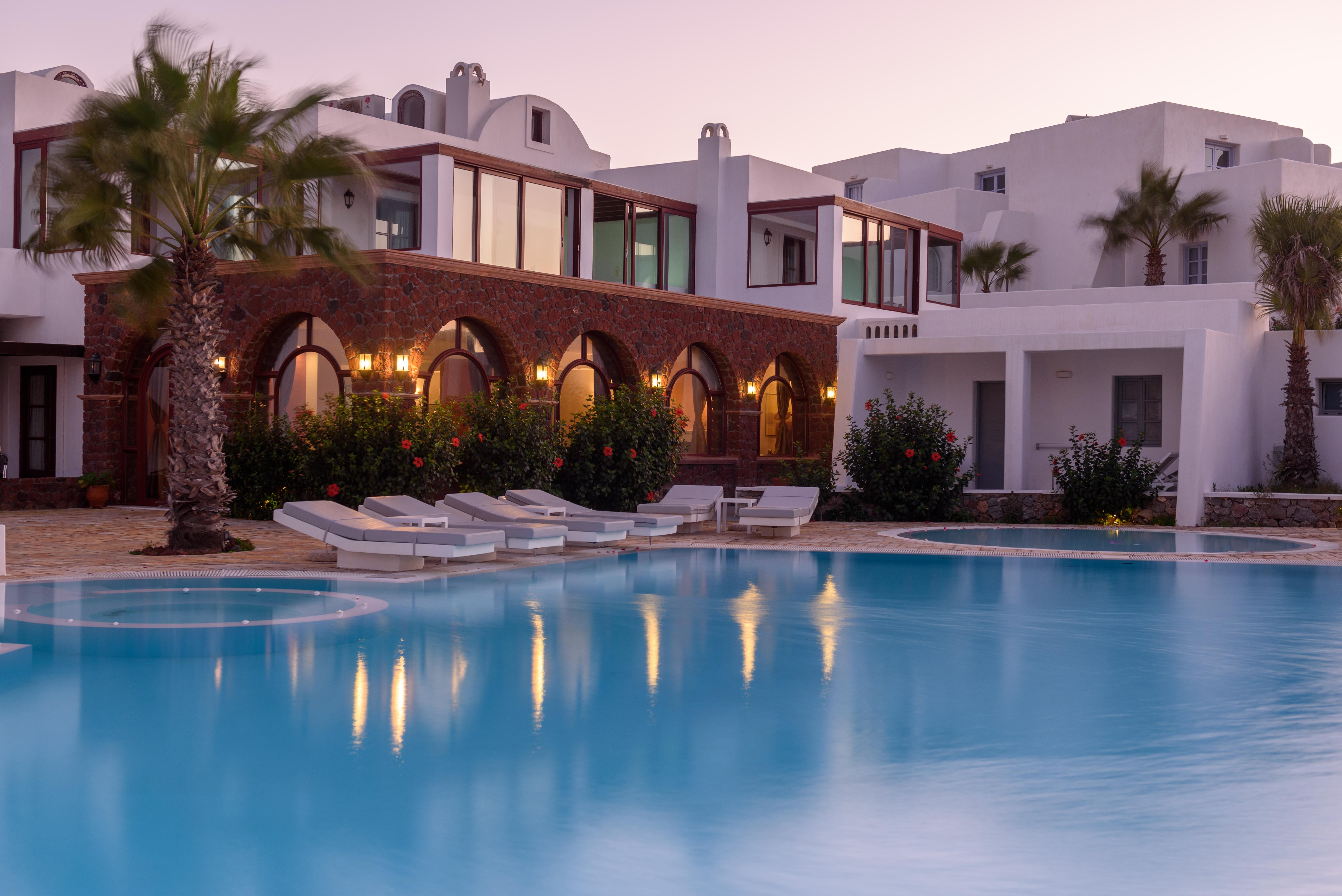 Maison Des Lys - Luxury Suites Akrotírion Zewnętrze zdjęcie
