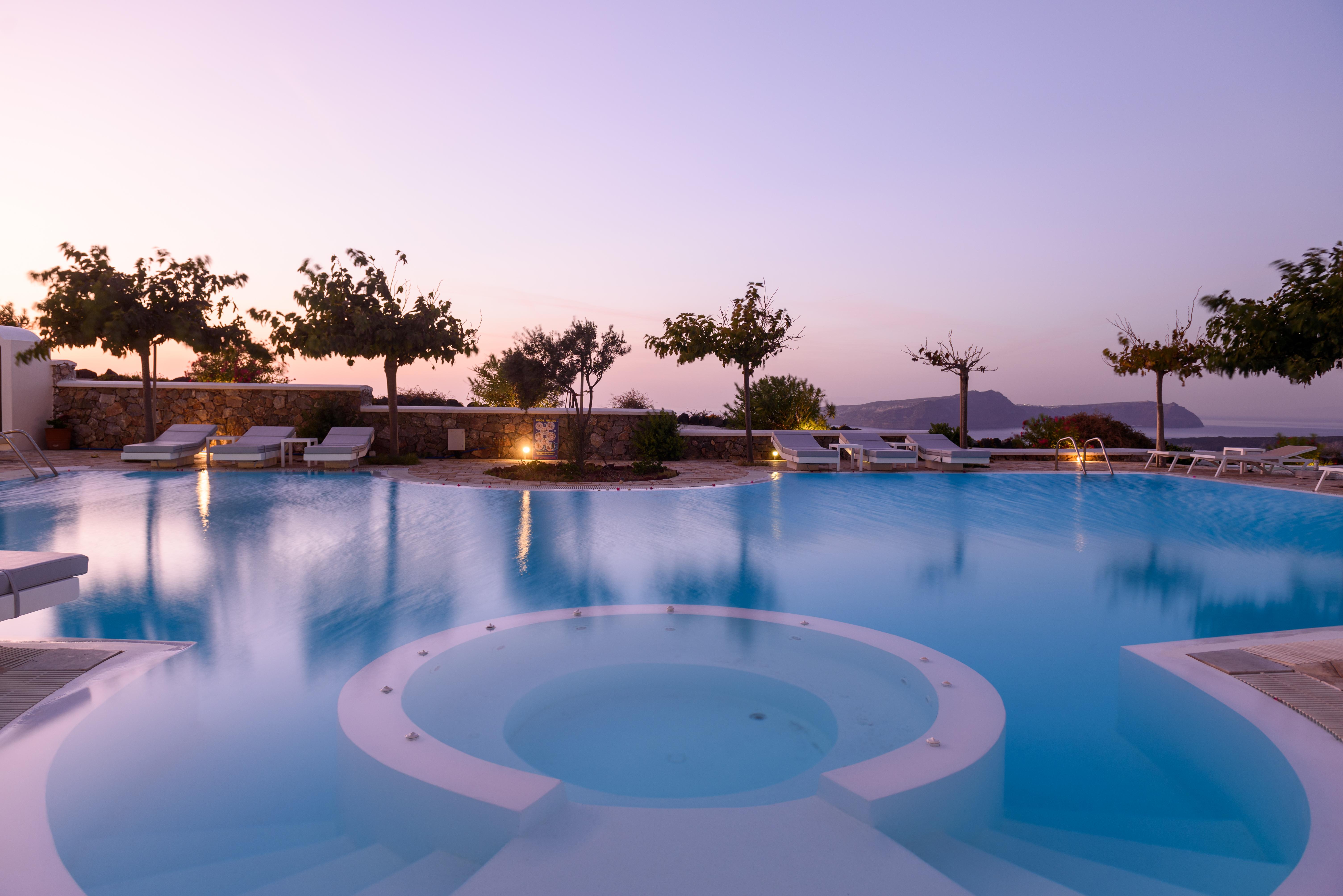 Maison Des Lys - Luxury Suites Akrotírion Zewnętrze zdjęcie